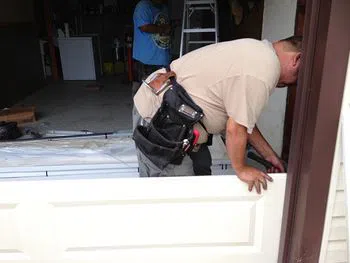 Conroe Metro Garage Door Service Conroe, TX 936-247-2156 Conroe Metro Garage Door Service Conroe, TX 936-247-2156 - inst-cont-gdr-19m